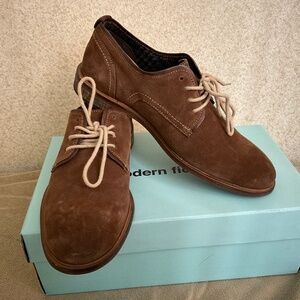 Modern fiction men’s shoes